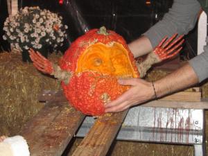 PumpkinCarving2